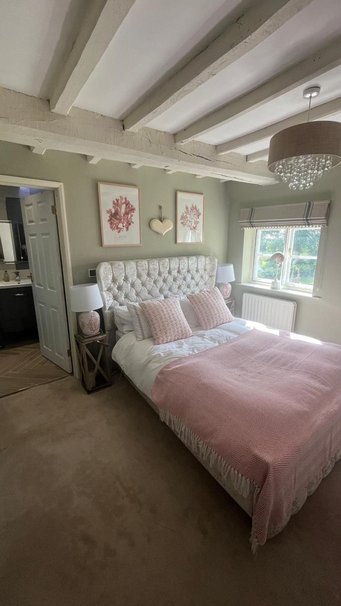 Spenford House 1640 Listed House Idilic Location Pub Walking Distance Bed & Breakfast Loppington Exterior photo